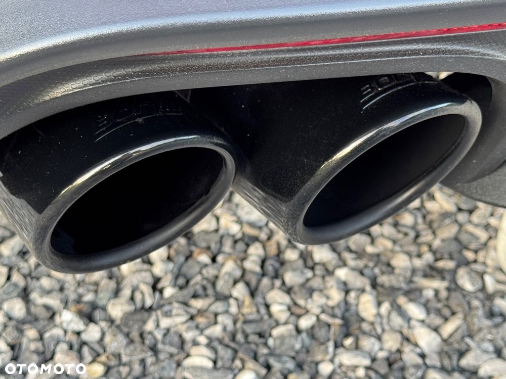 Ford Mustang 5.0 V8 GT - 31