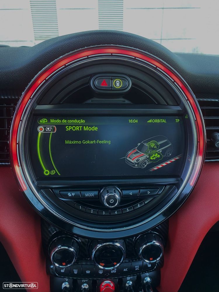 MINI 3 Portas John Cooper Works Auto Desportiva - 20