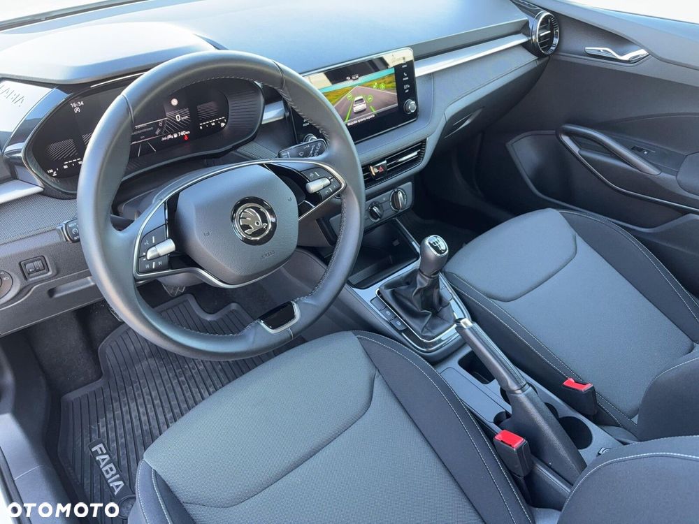 Skoda Fabia 1.0 TSI Selection - 11