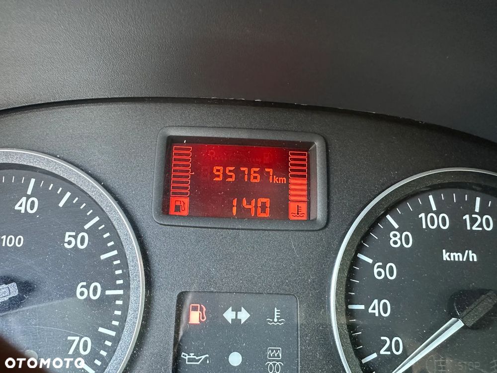 Dacia Sandero - 22