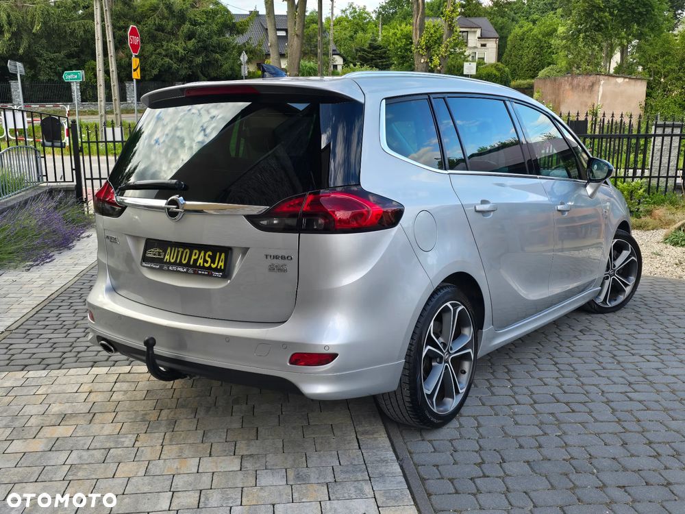 Opel Zafira 1.6 T SIDI Cosmo - 9