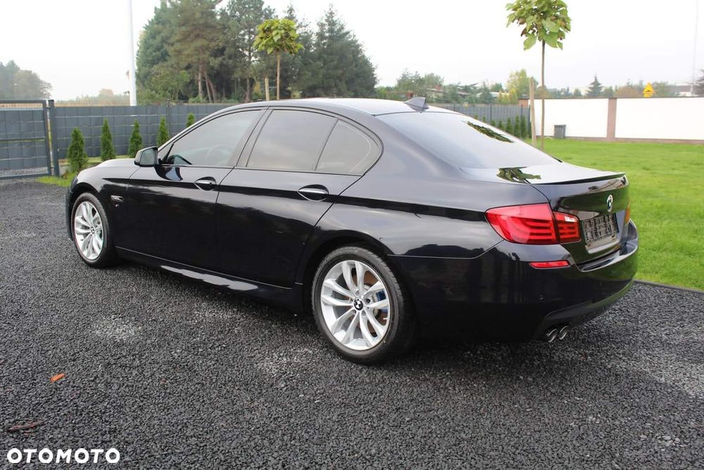 BMW Seria 5 530d xDrive - 2