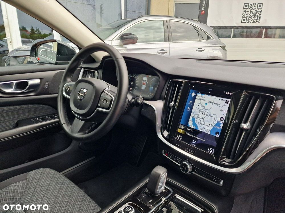 Volvo V60 T8 AWD Recharge Geartronic Inscription Expression - 26