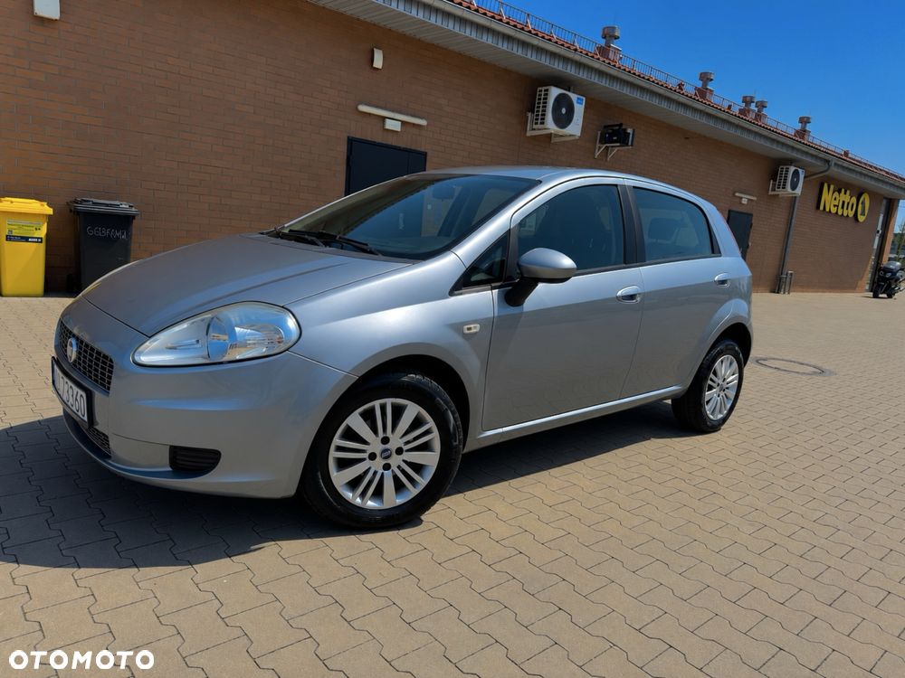 Fiat Grande Punto - 2