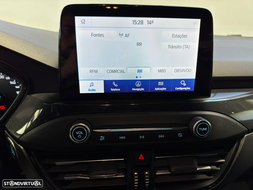 Ford Focus 1.0 EcoBoost MHEV ST-Line - 23