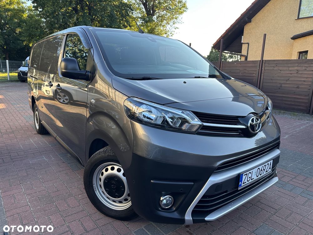 Toyota Proace - 2