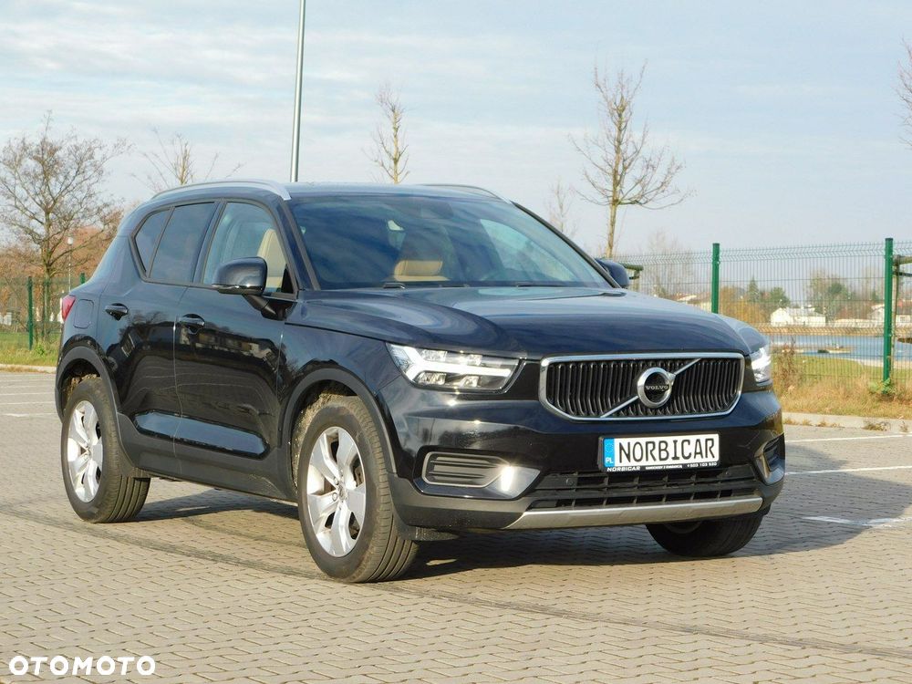 Volvo XC 40 - 4