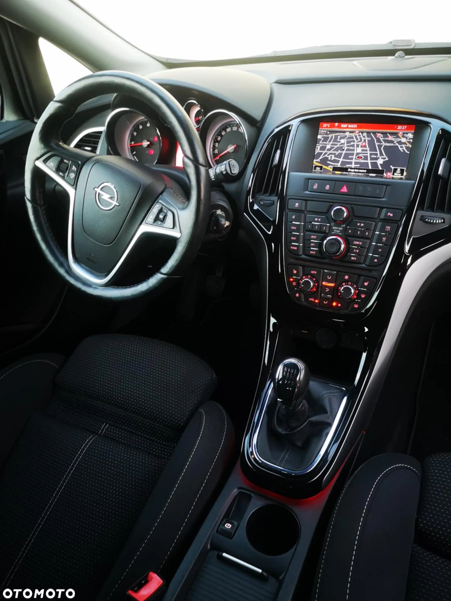 Opel Astra 1.4 Turbo Sports Tourer Exklusiv - 17