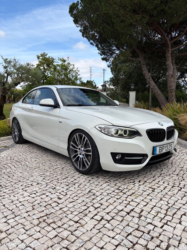 BMW 225 d Sport-Aut. Sport Line - 2