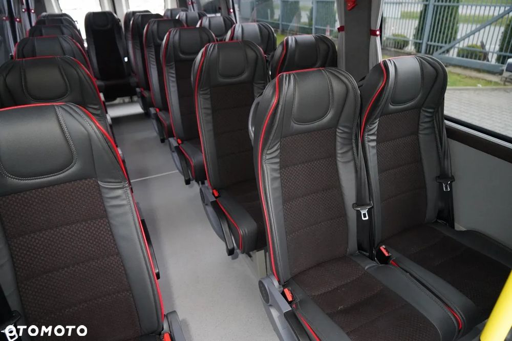 Iveco DAILY / 50C18 / KLIMA / 66tys. km !!! / HI -MATIC / SPROWADZONY - 30