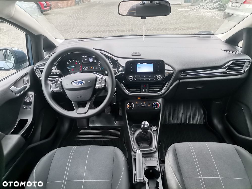 Ford Fiesta 1.1 Trend - 12