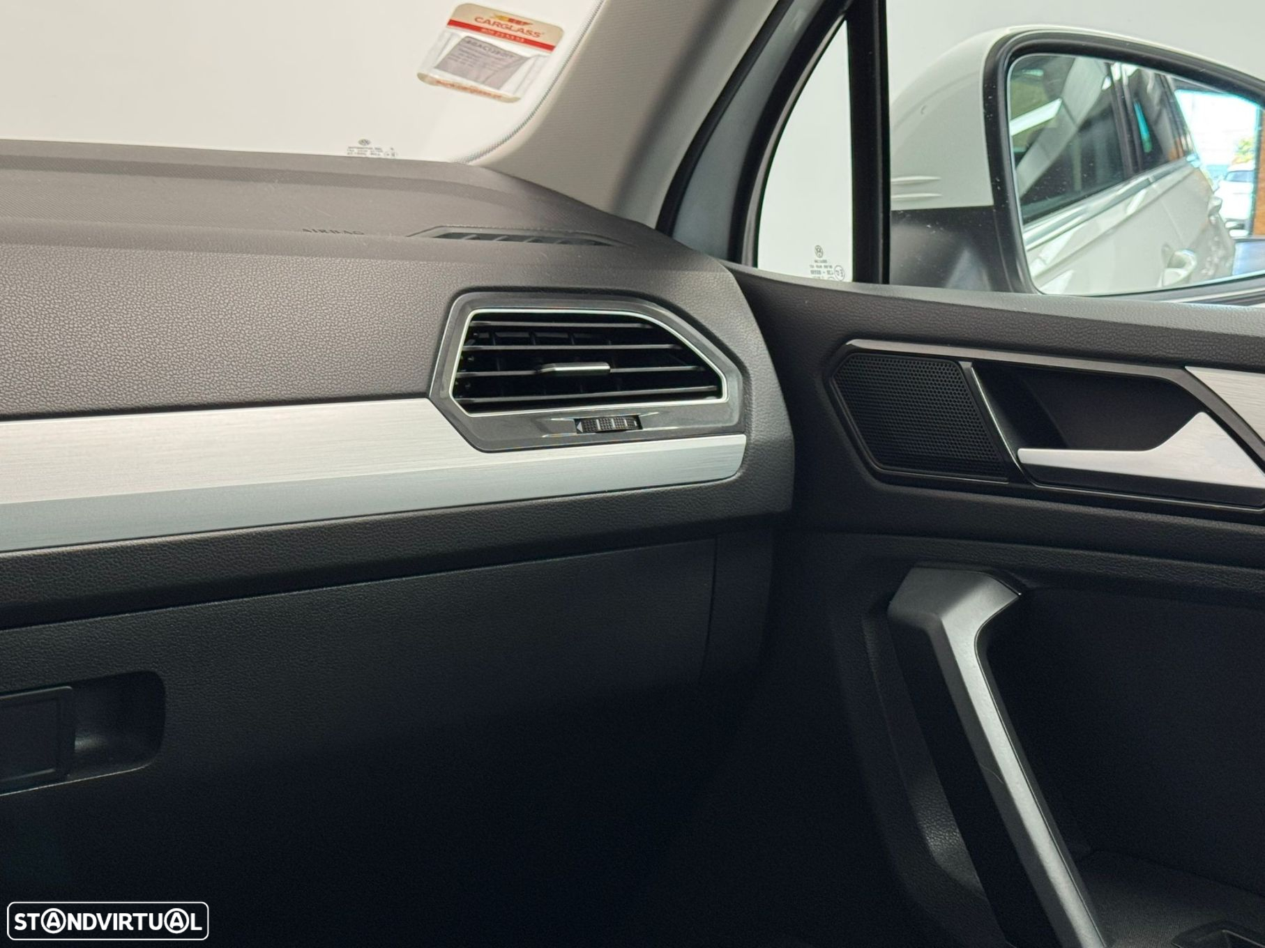 VW Tiguan 1.6 TDI Trendline - 25