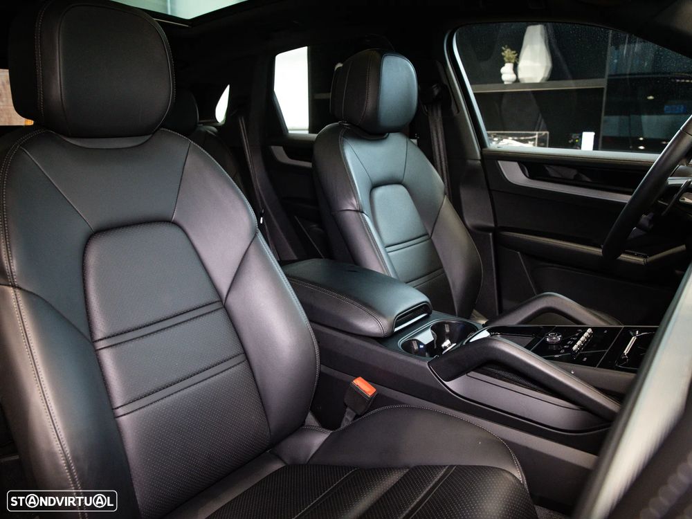Porsche Cayenne S E-Hybrid - 43
