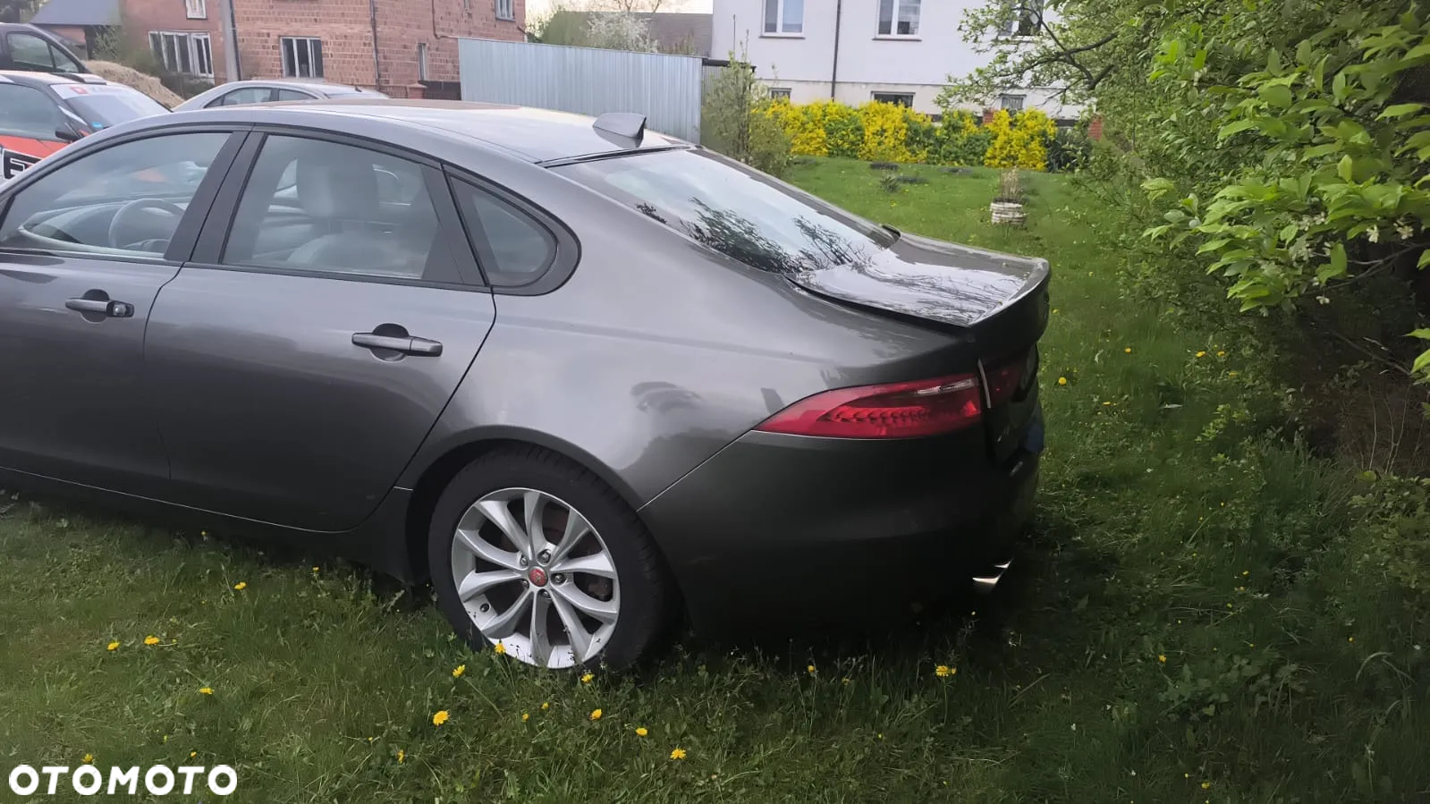 Jaguar XF 2.0 i4D Prestige - 4