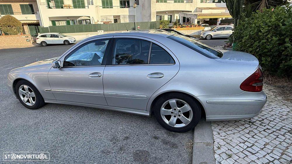 Mercedes-Benz E 220 CDI Avantgarde - 6