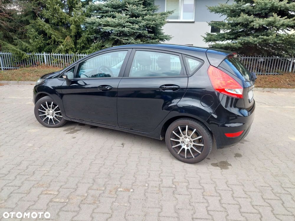 Ford Fiesta 1.25 Viva - 11