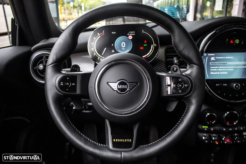 MINI 3 Portas Cooper S Aut. Resolute Edition - 17