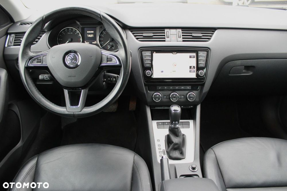 Skoda Octavia 2.0 TDI Style DSG - 5