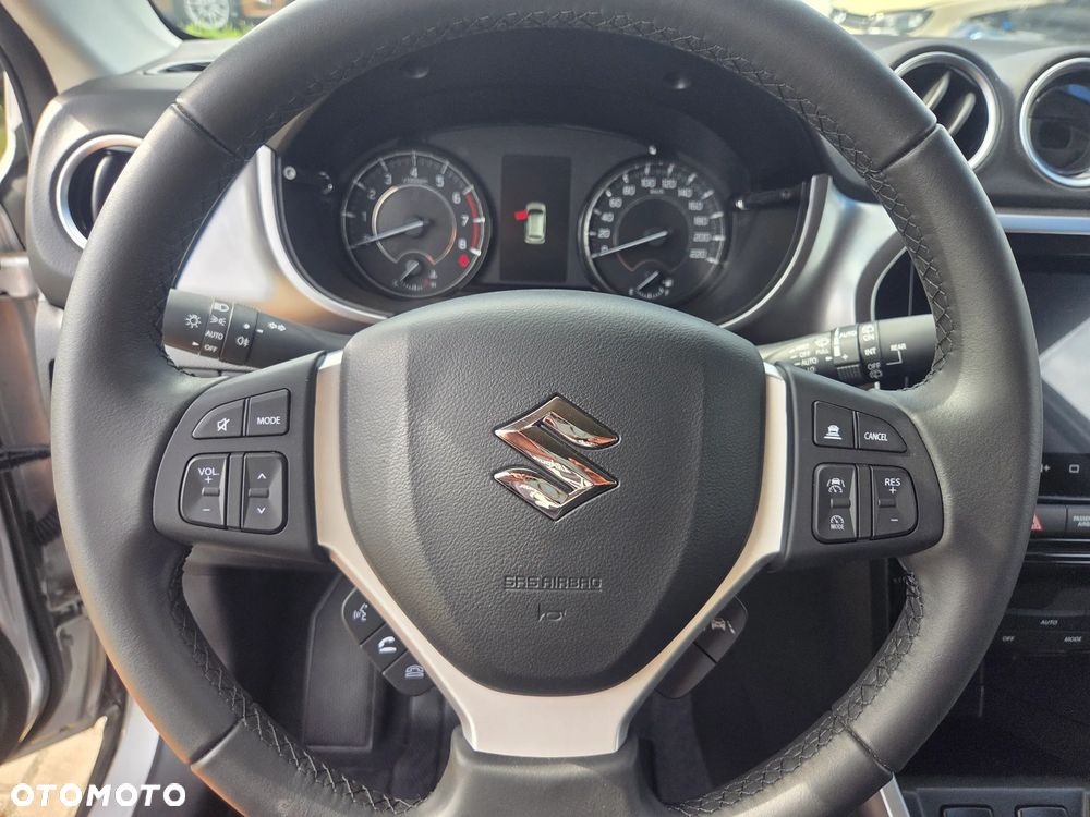Suzuki Vitara - 13