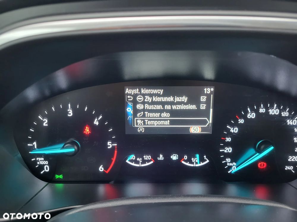 Ford Focus SW 1.5 EcoBlue S&S TITANIUM - 16
