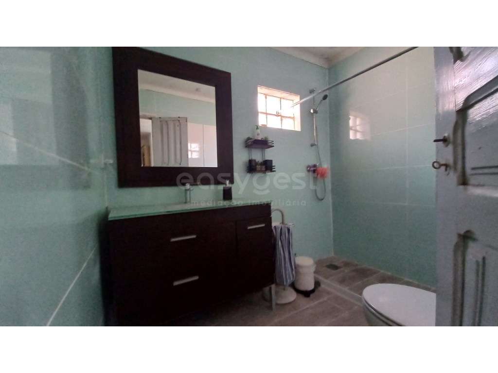 Moradia com garagem e logradouro em Madalena, Tomar. - Grande imagem: 5/16