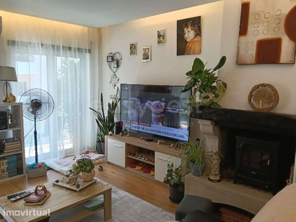 Apartamento T2 com Terraço em Ourém. Conforto, espaço e excelente l... - Grande imagem: 3/17