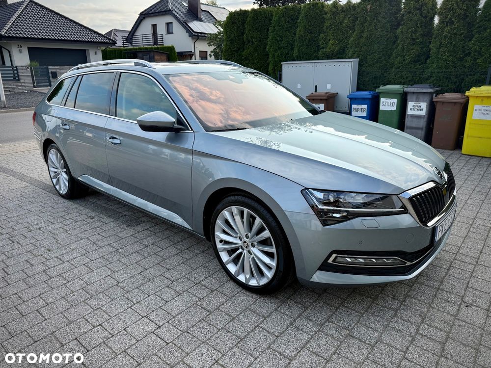 Skoda Superb 2.0 TDI DSG Style - 1