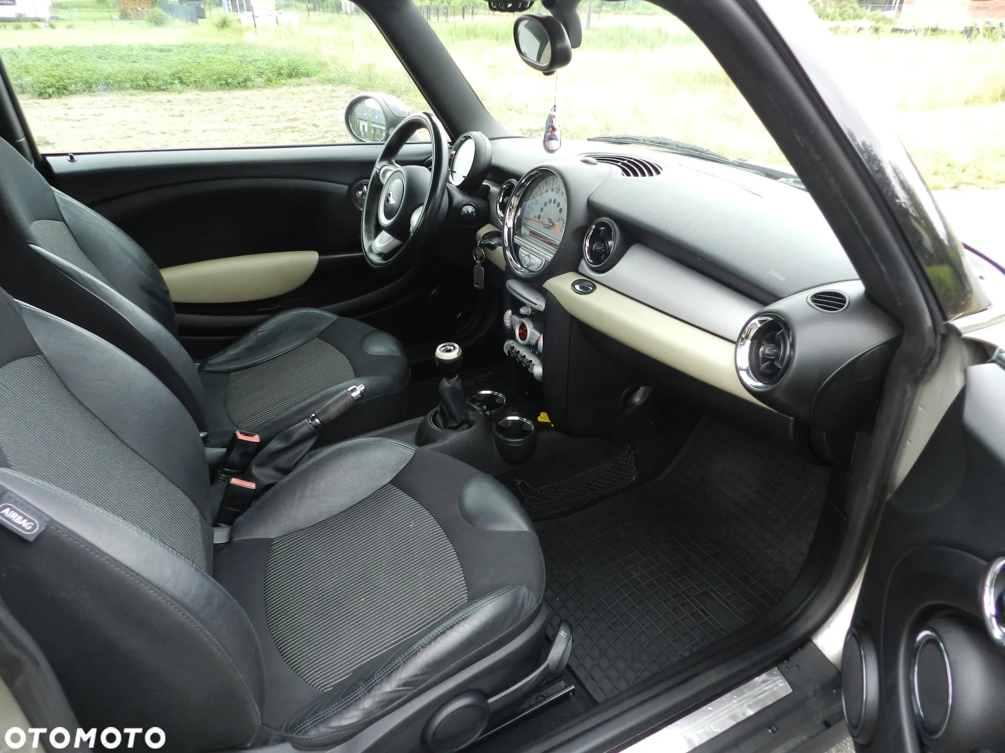 MINI Cooper D - 8