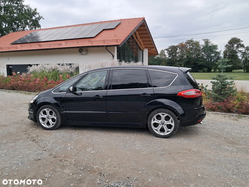 Ford S-Max - 9