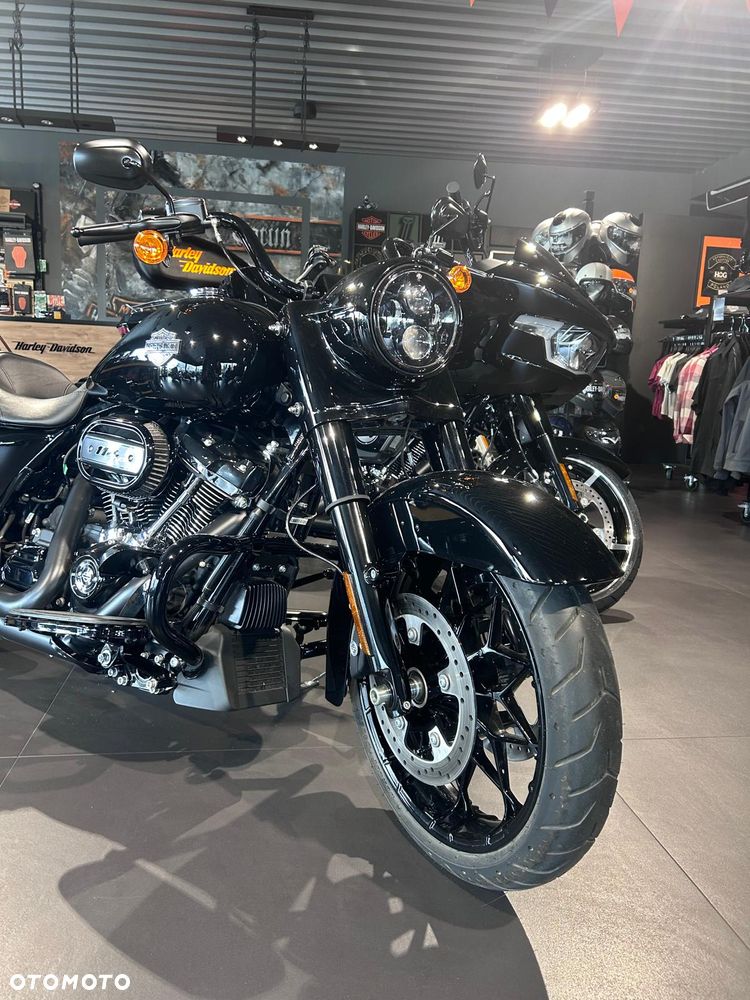 Harley-Davidson Touring Road King - 1