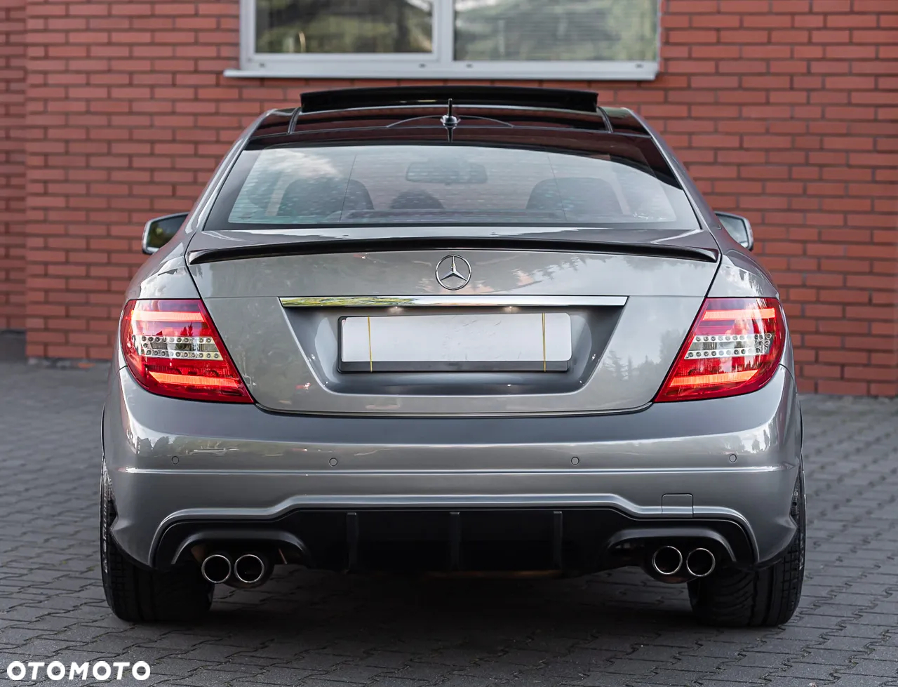 Mercedes-Benz Klasa C 250 Coupe Sport 7G-TRONIC - 11