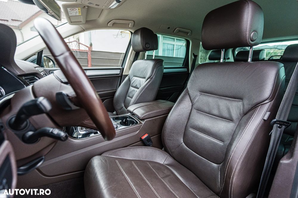 Volkswagen Touareg 3.0 V6 TDI BMT - 12