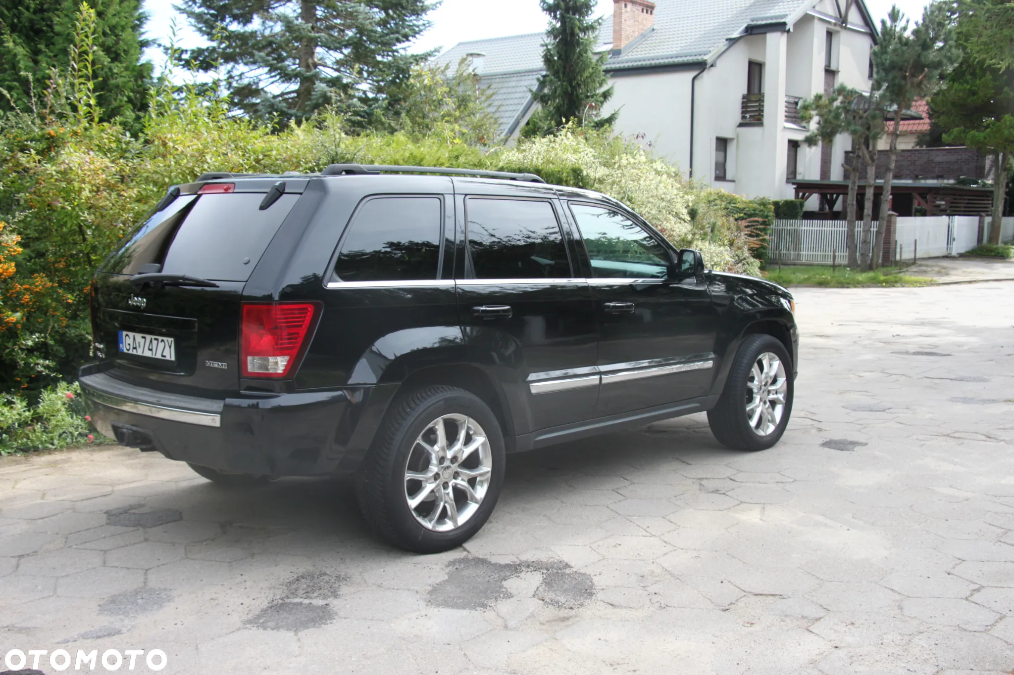 Jeep Grand Cherokee - 4