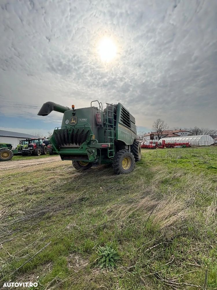 John Deere T550i - 5