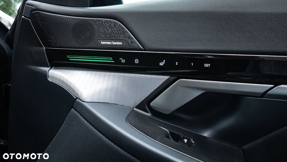 BMW Seria 5 520i - 10