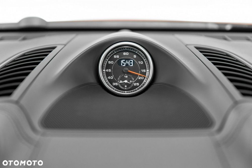 Porsche Cayenne GTS - 36