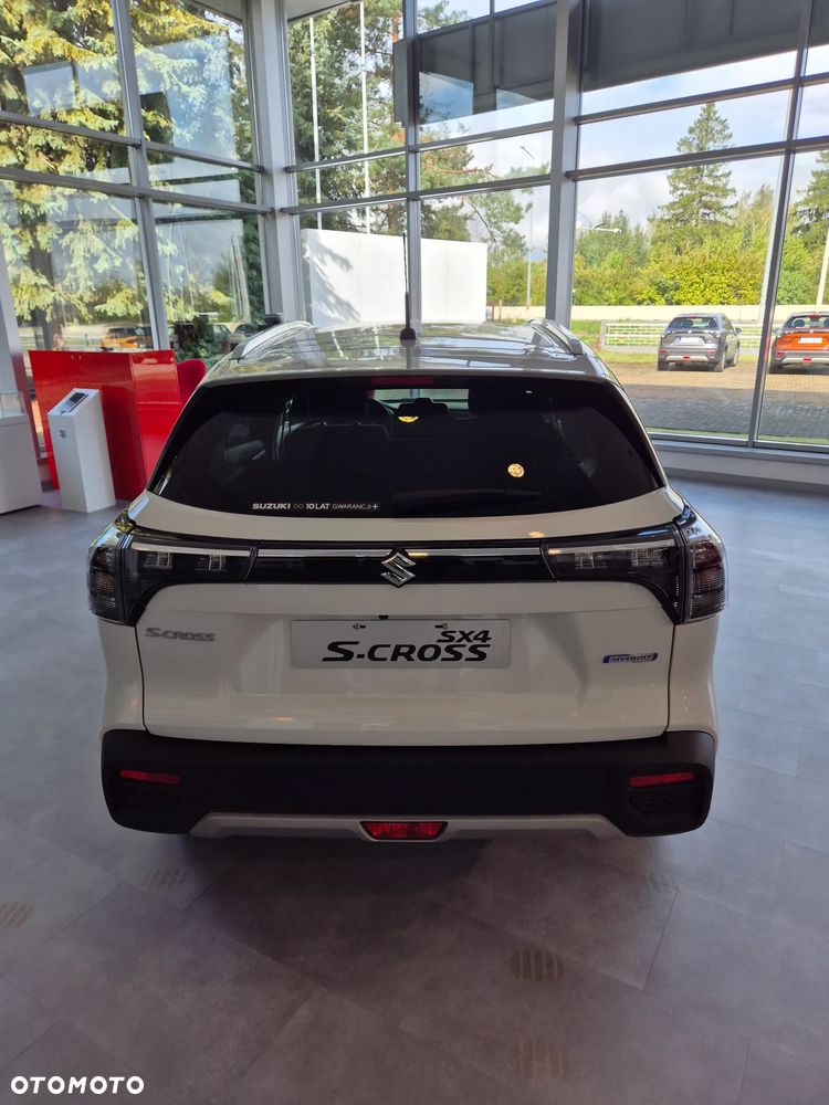 Suzuki S-Cross - 12