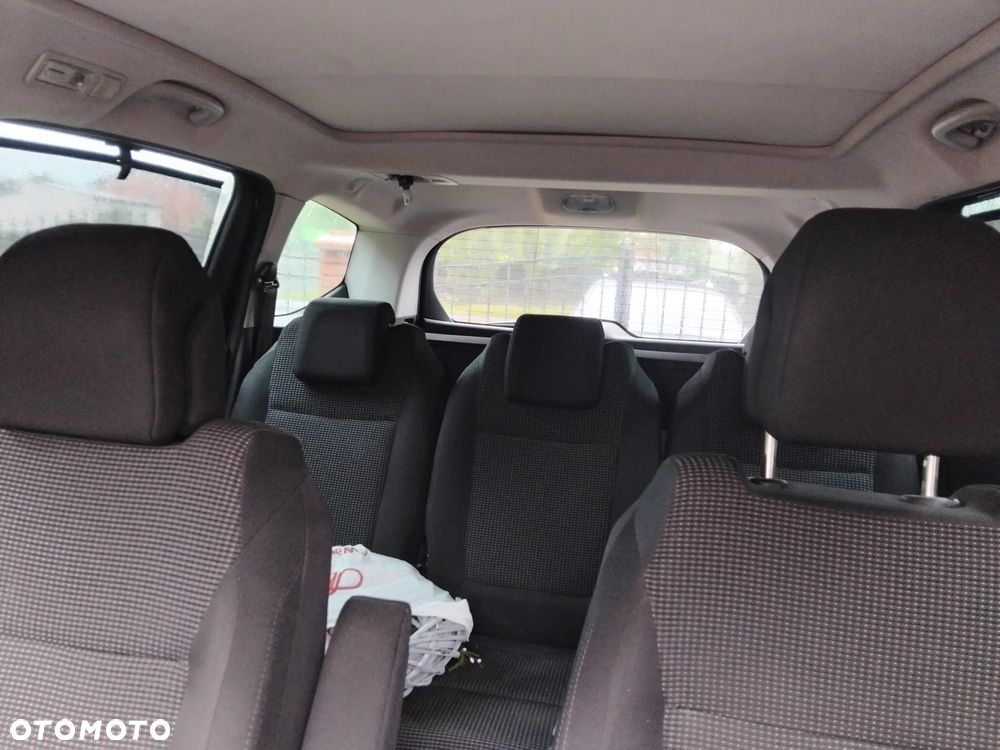 Peugeot 5008 1.6 HDi Active - 6