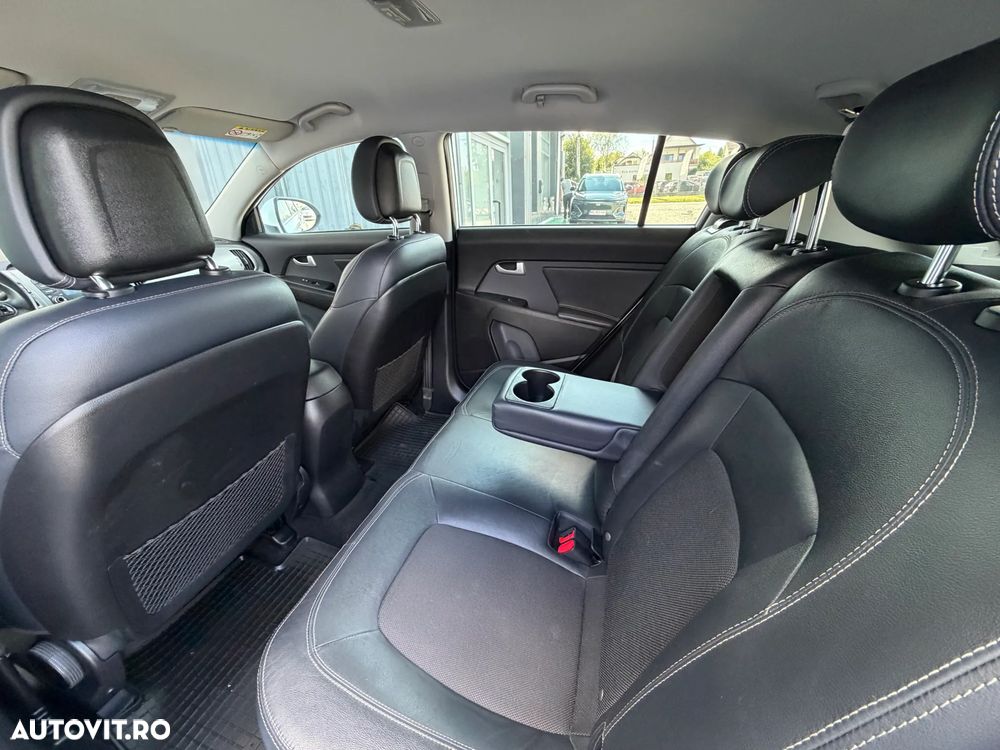 Kia Sportage 2.0 DSL 6AT 4x4 Style - 15