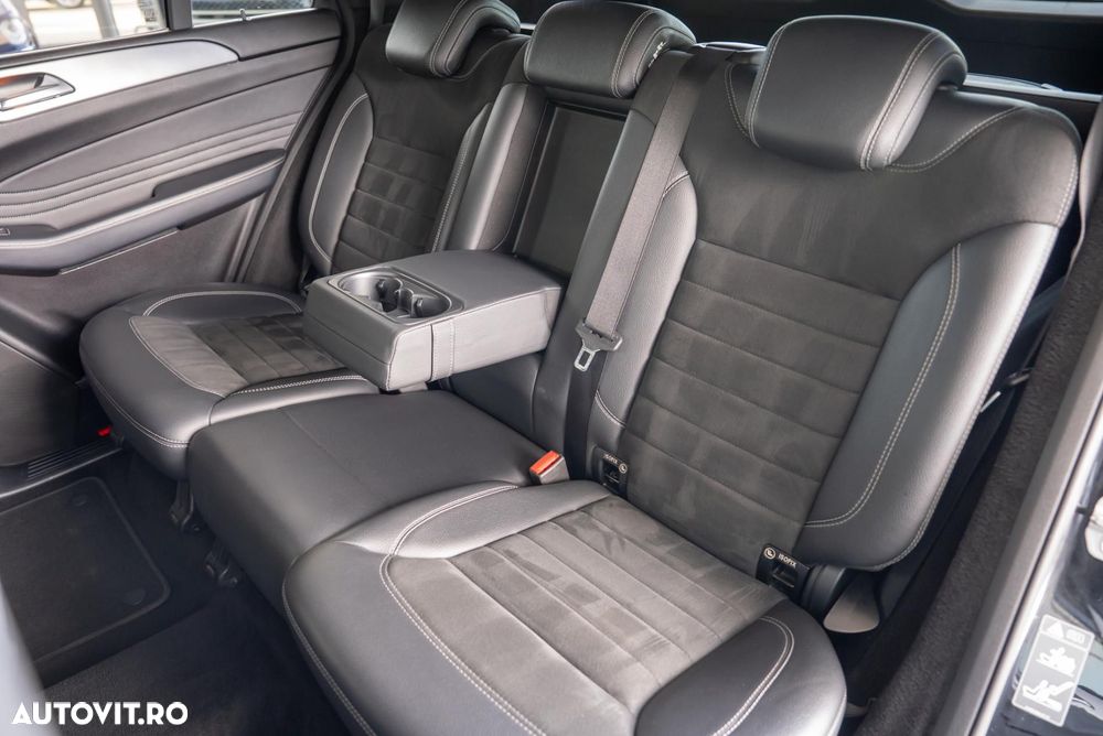 Mercedes-Benz ML - 23