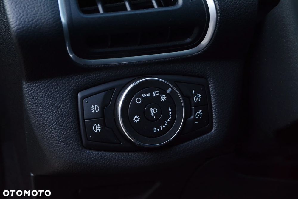 Ford B-MAX - 14