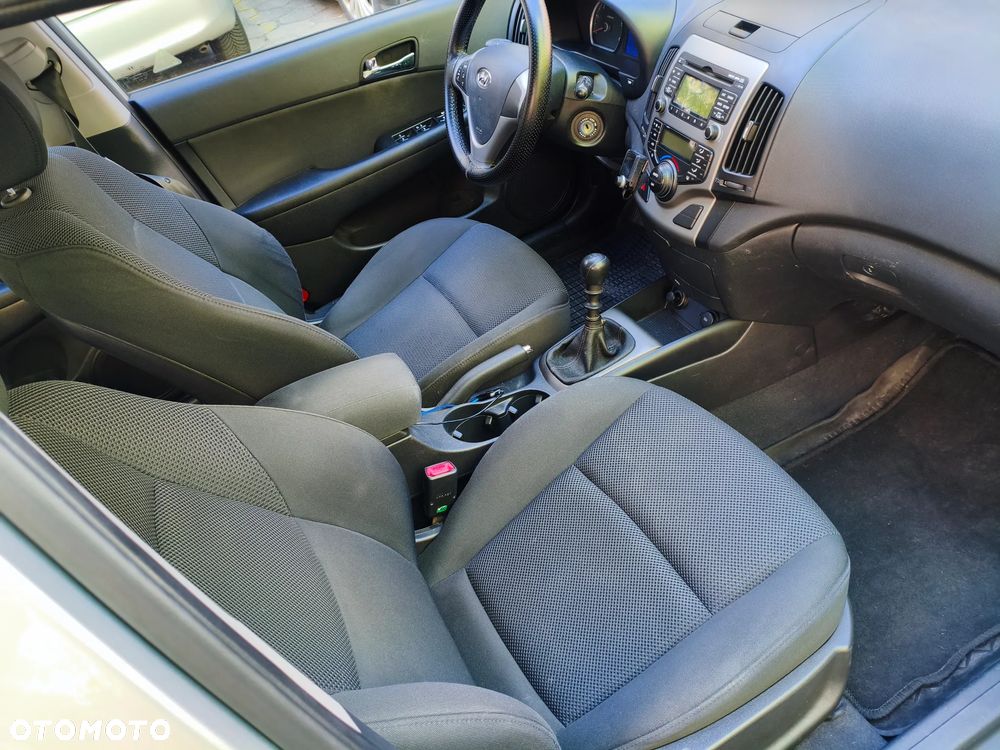 Hyundai i30 1.6 CRDi Comfort - 8