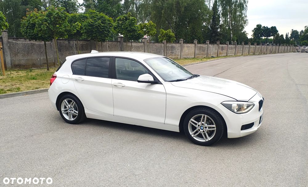 BMW Seria 1 118d Sport Line - 13