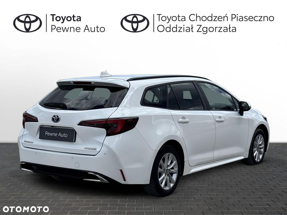 Toyota Corolla 2.0 Hybrid Comfort - 6