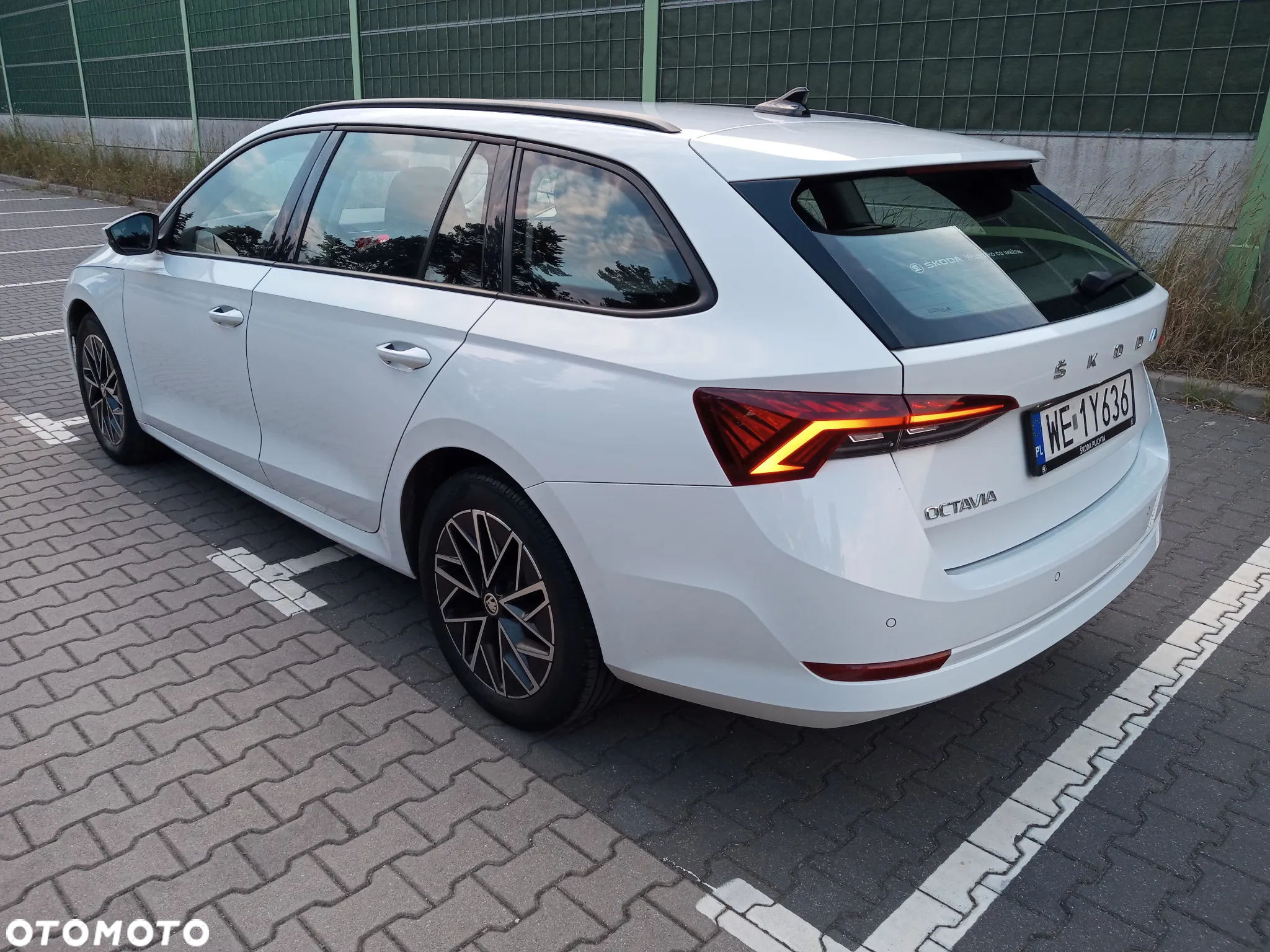 Skoda Octavia 1.5 TSI ACT Ambition - 8