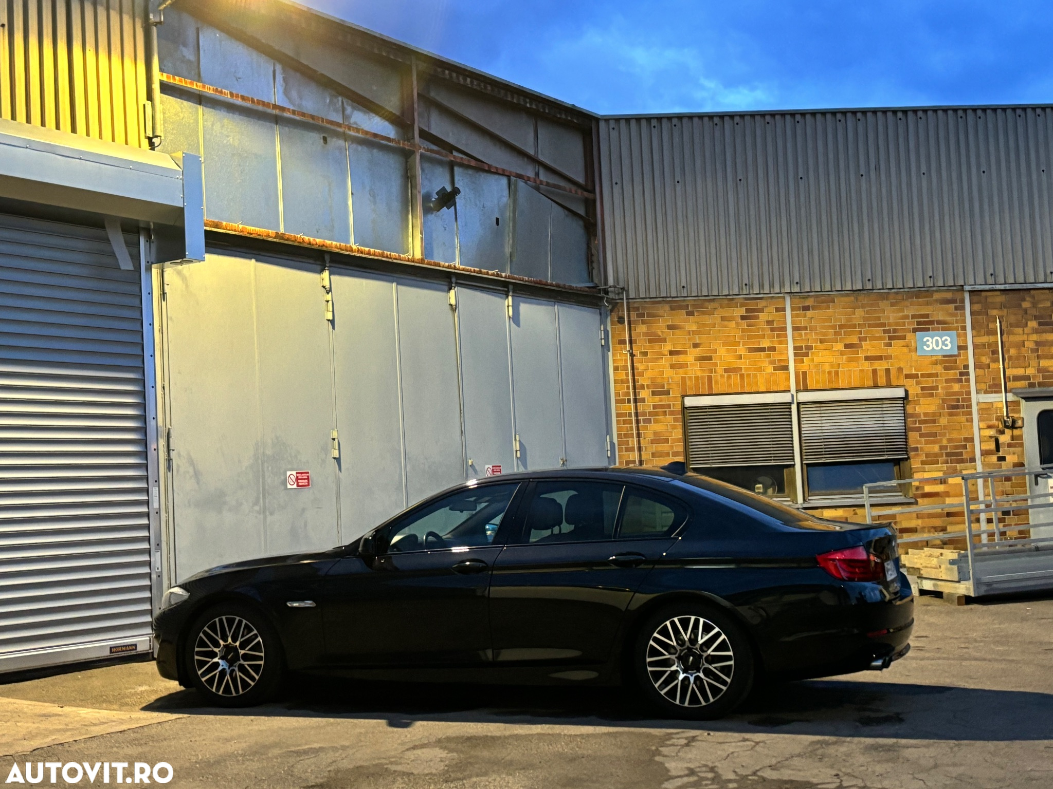 BMW Seria 5 520d Efficient Dynamics Edition - 9