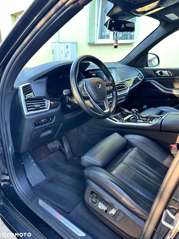 BMW X5 xDrive40i - 20