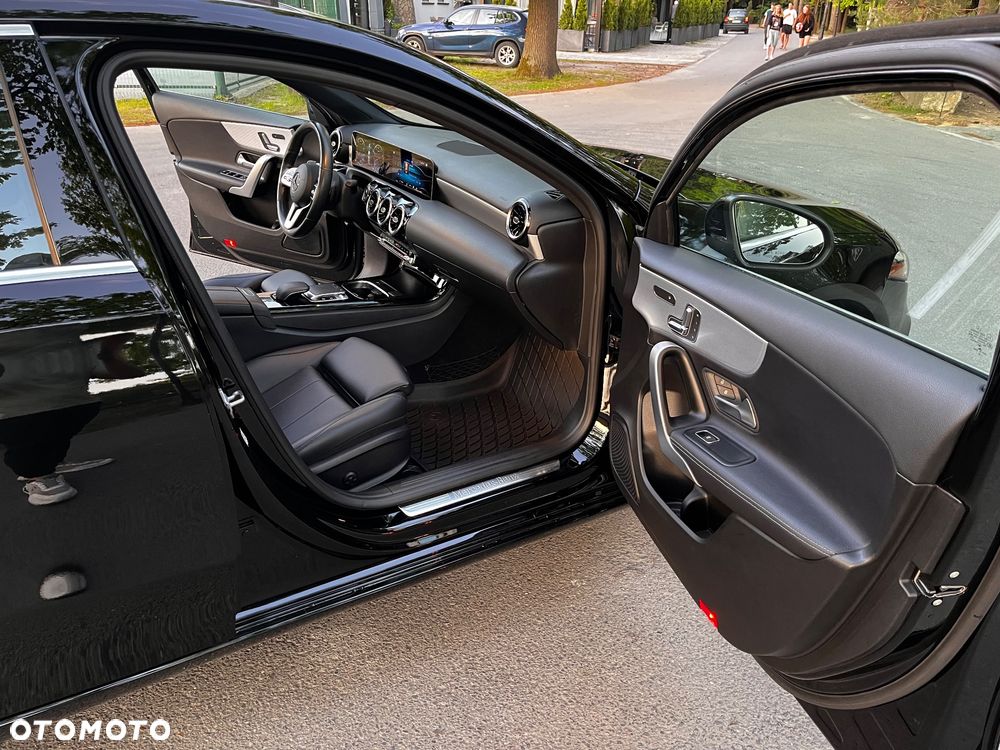Mercedes-Benz Klasa A 220 4Matic 7G-DCT - 25