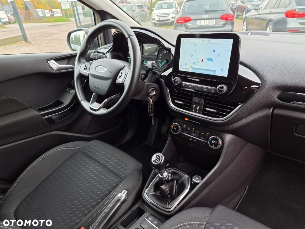 Ford Fiesta 1.0 EcoBoost S&S TITANIUM - 27