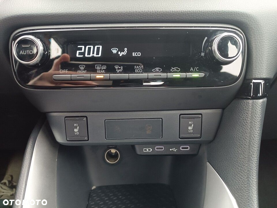 Mazda 2 - 9
